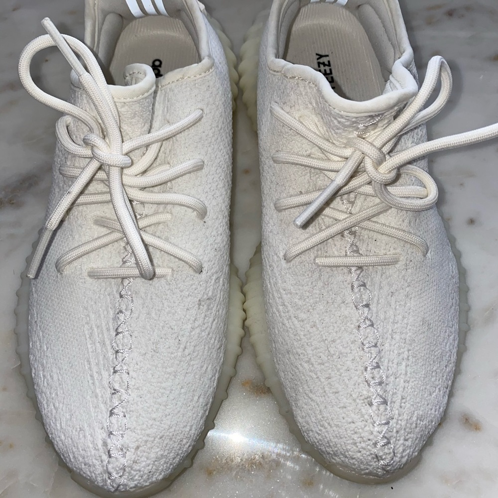 Yeezy Triple White 6.5M/8W